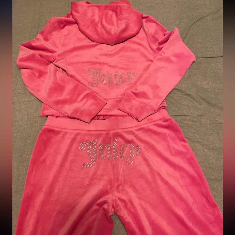 Juicy Couture Velour Rhinestone Bling Tracksuit/Sweat Suit